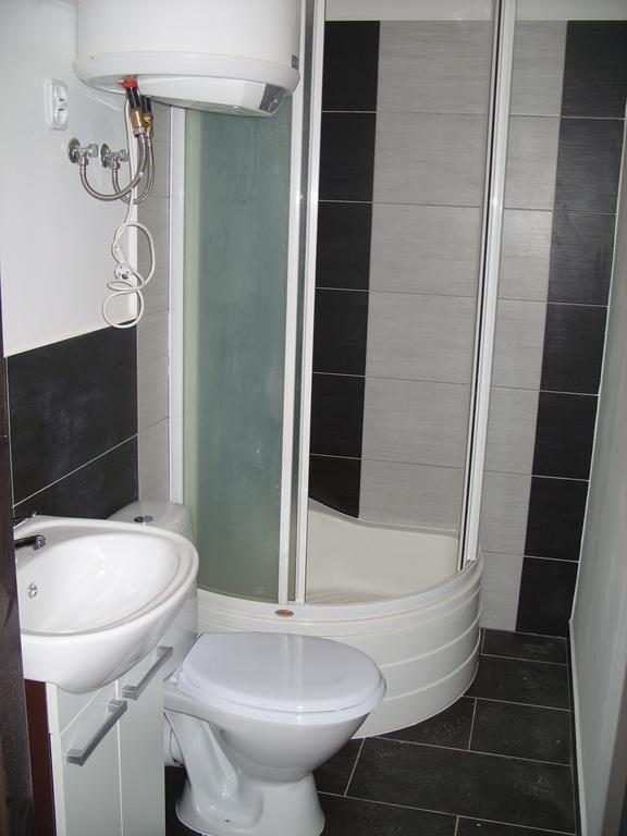 Pokoje Typu Studio Sosnowiec Phòng bức ảnh